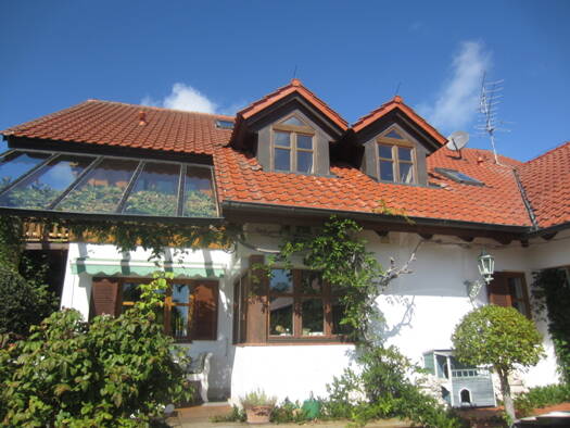 Einfamilienhaus zum Kauf 869.000 € 8 Zimmer 300 m² 3.400 m² Grundstück Thürnthenning Moosthenning 84164