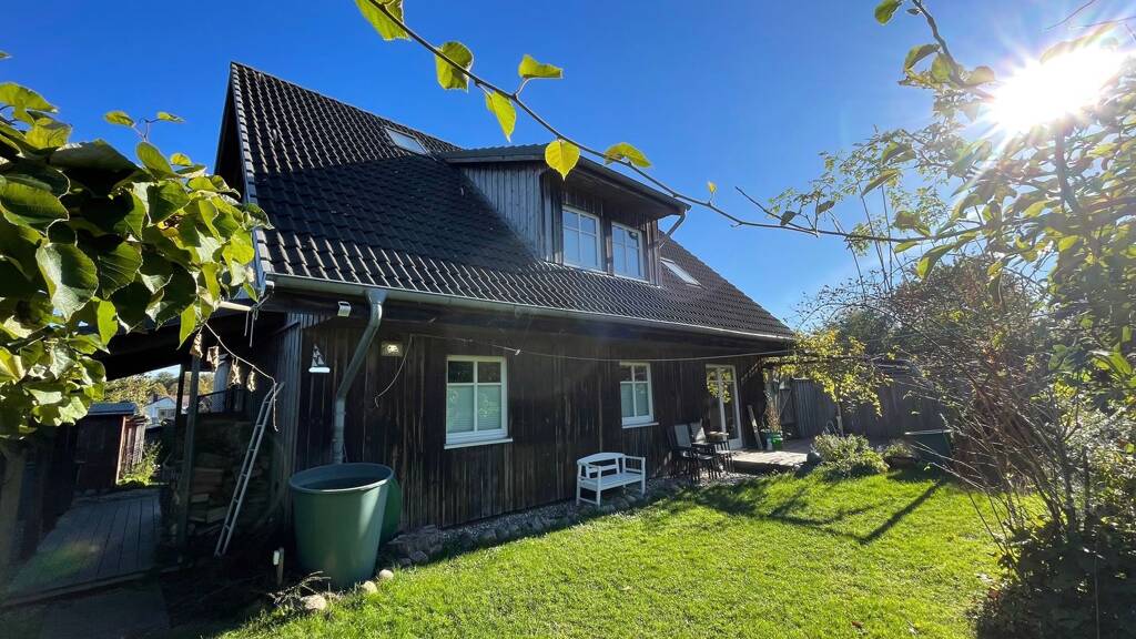 Einfamilienhaus zur Miete 2.100 € 4 Zimmer 153 m² 550 m² Grundstück frei ab sofort Laboe 24235