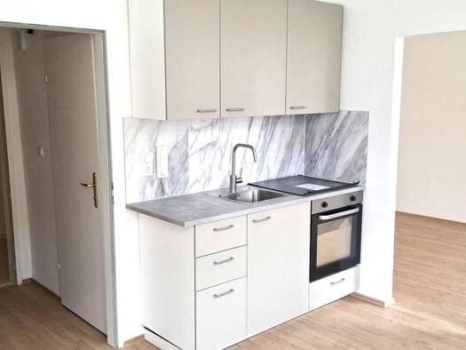 Wohnung zur Miete 550 € 2 Zimmer 32,1 m² 1. Geschoss Hollabrunn 2020