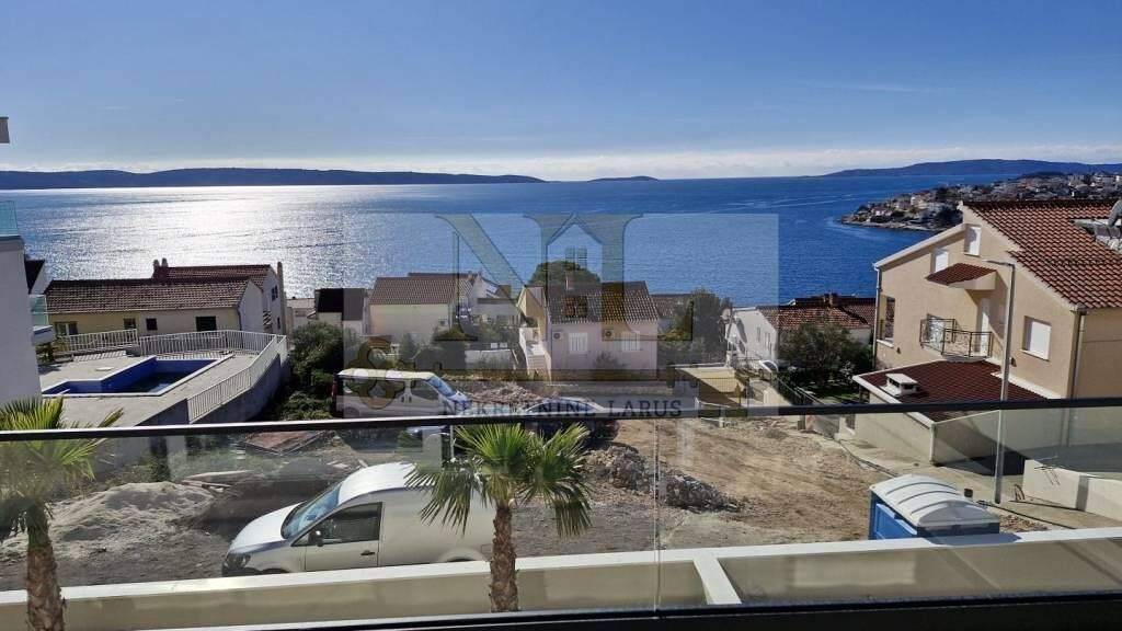 Wohnung zum Kauf 360.000 € 4 Zimmer 99 m² 1. Geschoss Okrug