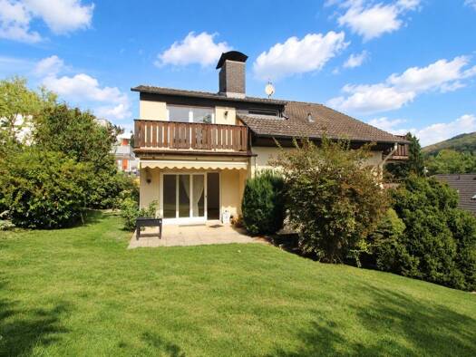 Einfamilienhaus zum Kauf 550.000 € 6 Zimmer 207 m² 618 m² Grundstück Vockenhausen Eppstein 65817