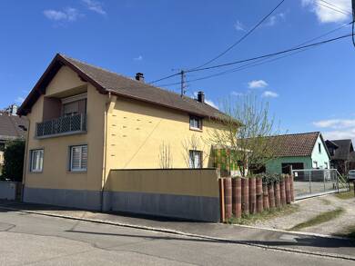 Einfamilienhaus zum Kauf provisionsfrei 299.000 € 6 Zimmer 130 m² 756 m² Grundstück Grißheim Neuenburg 79395