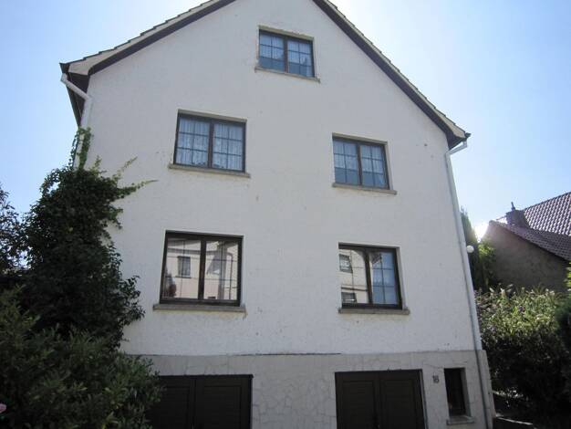 Einfamilienhaus zum Kauf 79.900 € 6 Zimmer 155 m² 625 m² Grundstück frei ab sofort Dichte Reihe 16 Breitungen/Werra 98597