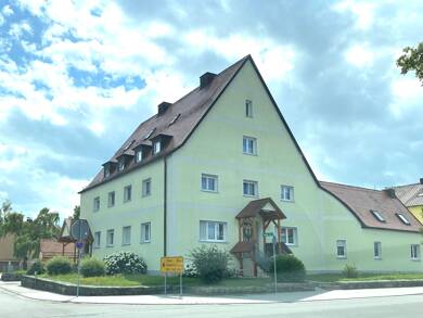 Mehrfamilienhaus zum Kauf 699.000 € 20 Zimmer 570 m² 1.074 m² Grundstück Rötz Rötz 92444