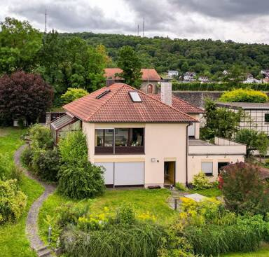 Einfamilienhaus zum Kauf provisionsfrei 1.099.000 € 7 Zimmer 150 m² 996 m² Grundstück frei ab sofort Höchberger Straße Zellerau Würzburg 97080