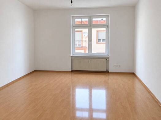 Wohnung zur Miete 580 € 2 Zimmer 60 m² Geschoss 2/2 frei ab 15.11.2026 St Johann Saarbrücken 66123