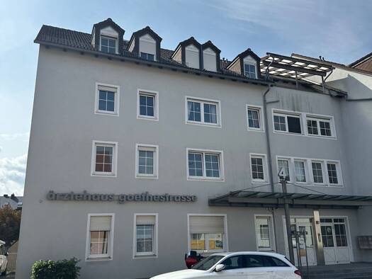 Wohnung zur Miete 800 € 4 Zimmer 98 m² Geschoss 3/3 frei ab 01.11.2026 Marktredwitz Marktredwitz 95615