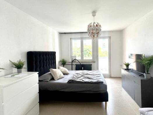 Wohnung zum Kauf provisionsfrei 125.000 € 3 Zimmer 65 m² Geschoss EG/4 Gierstädt 99100