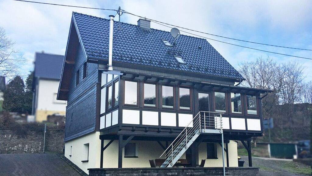 Einfamilienhaus zur Miete 900 € 4 Zimmer 130 m² frei ab 01.06.2026 Ehrenhausen Windeck 51570