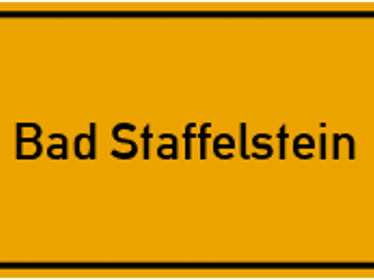 Mehrfamilienhaus zum Kauf als Kapitalanlage geeignet 495.000 € 323 m² 654 m² Grundstück Bad Staffelstein 96231