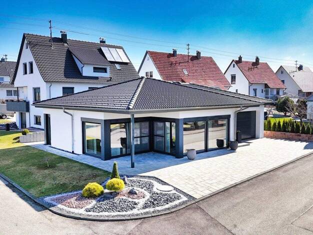Bungalow zum Kauf 389.000 € 3 Zimmer 93 m² 340 m² Grundstück Meßstetten 72469