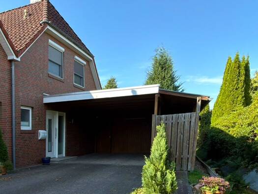 Doppelhaushälfte zum Kauf 395.000 € 4 Zimmer 109,6 m² 301 m² Grundstück Ofenerfeld Wiefelstede 26215
