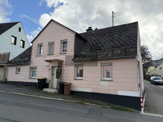 Einfamilienhaus zum Kauf 63.000 € 5 Zimmer 135 m² 218 m² Grundstück Schwarzenbach a Wald Schwarzenbach a.Wald 95131