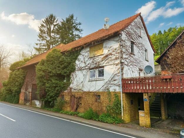 Einfamilienhaus zum Kauf 165.000 € 5 Zimmer 130 m² 939 m² Grundstück Hüttenthal Mossautal 64756
