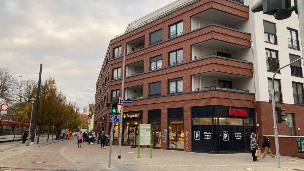Wohnung zur Miete 965 € 3 Zimmer 96,5 m² 1. Geschoss frei ab 01.05.2026 Magdeburger Allee Ilversgehofen Erfurt 99086