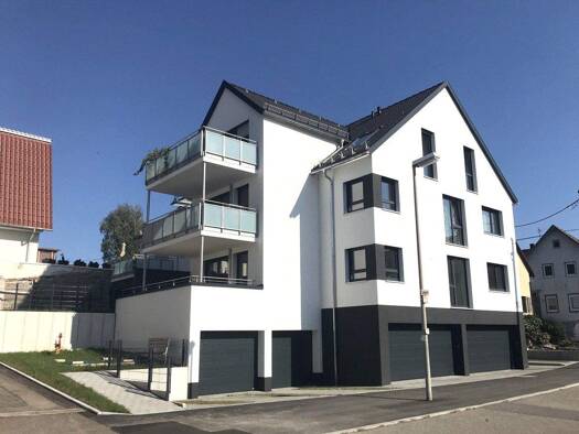 Wohnung zum Kauf - Erstbezug provisionsfrei 499.900 € 4 Zimmer 100 m² 1. Geschoss frei ab sofort Rielingshausen Marbach am Neckar 71672