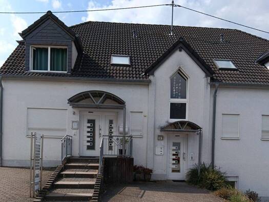 Maisonette zum Kauf provisionsfrei 180.000 € 3 Zimmer 92,5 m² Geschoss 1/2 Petersberg 8 Hermeskeil Hermeskeil 54411