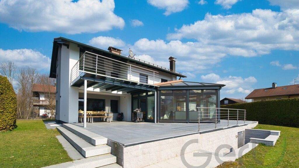 Einfamilienhaus zum Kauf 1.468.000 € 4 Zimmer 176 m² 1.179 m² Grundstück Surheim Saaldorf-Surheim 83416