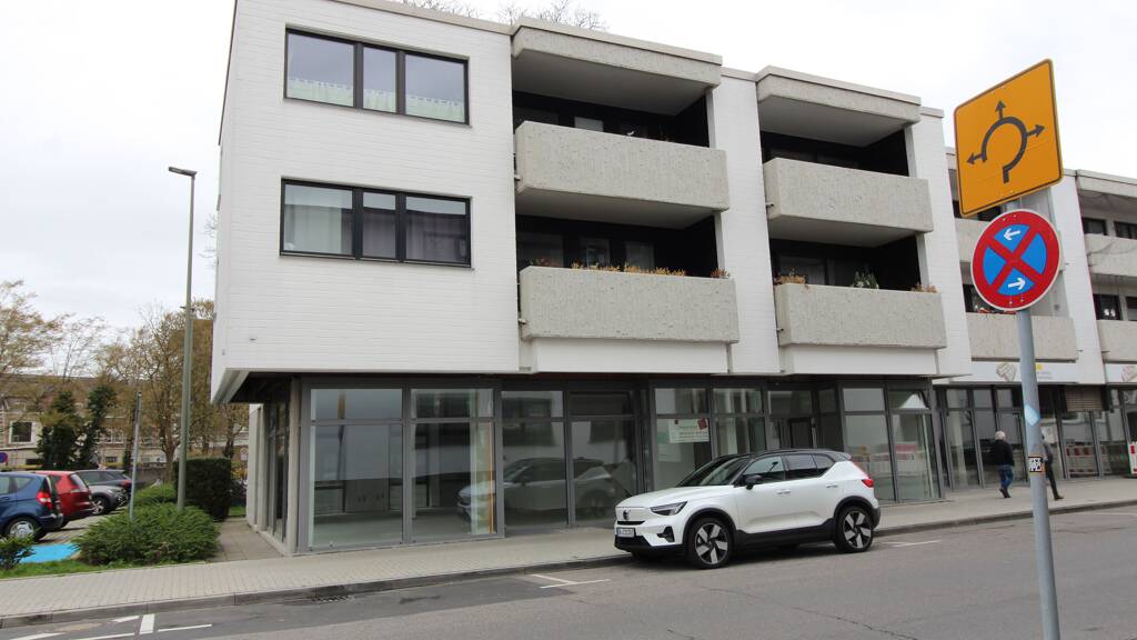 Laden zur Miete provisionsfrei 162 m² Verkaufsfläche teilbar ab 85 m² Haihover Str. 46 Geilenkirchen 52511