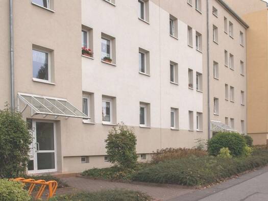 Wohnung zur Miete 454 € 4 Zimmer 74,4 m² 4. Geschoss frei ab sofort Lungwitzer Straße 42 Glauchau Glauchau 08371