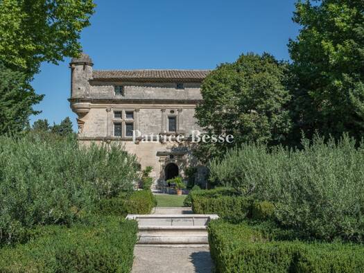 Herrenhaus zum Kauf 6.990.000 € 20 Zimmer 1.200 m² 40.759 m² Grundstück Magnanen-Teinturiers Avignon 84000