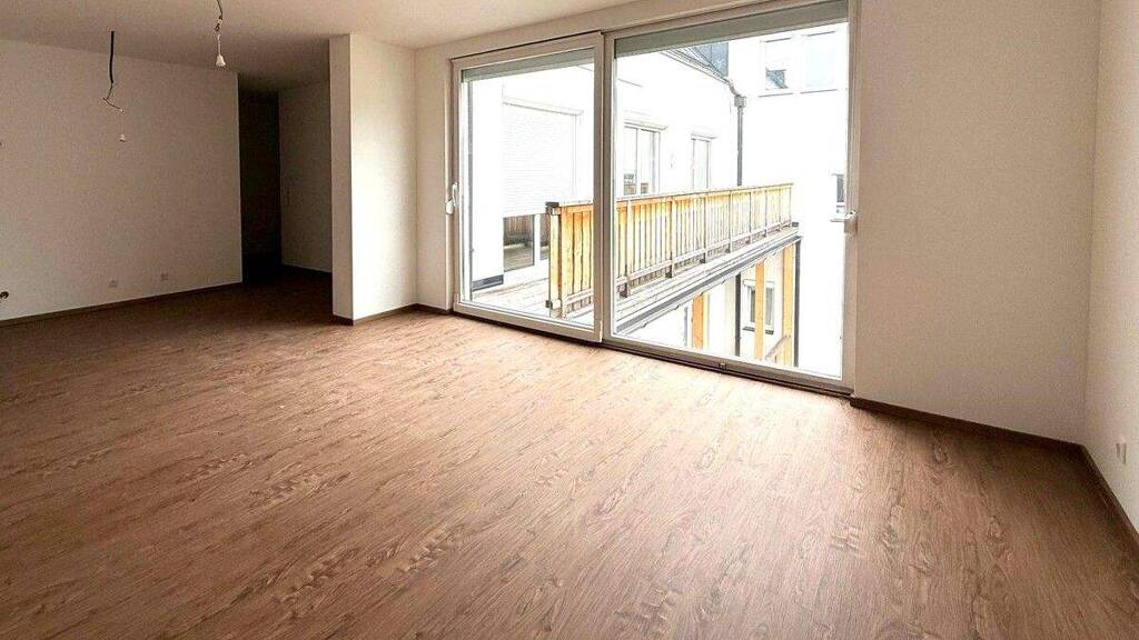 Wohnung zum Kauf 399.000 € 4 Zimmer 95 m² 4. Geschoss Kirchplatz 7 Oberndorf bei Salzburg 5110