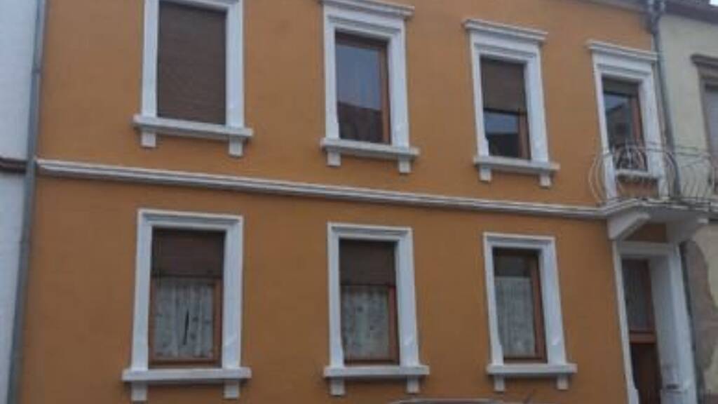 Mehrfamilienhaus zum Kauf als Kapitalanlage geeignet 275.000 € 8 Zimmer 210 m² 200 m² Grundstück Zweibrücken 66482