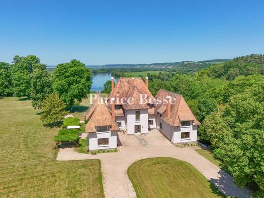 Einfamilienhaus zum Kauf 2.332.000 € 15 Zimmer 512 m² 32.613 m² Grundstück Herqueville 27430
