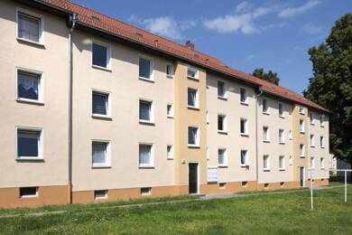 Wohnung zur Miete 299 € 2 Zimmer 38 m² EG Lauestraße 19 Aschersleben Aschersleben 06449