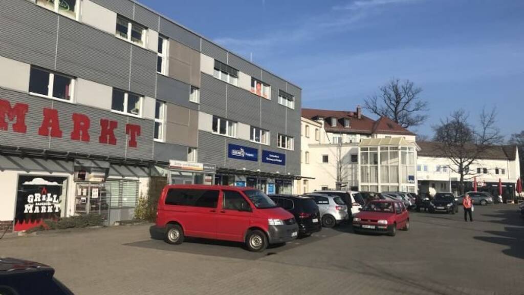 Verkaufsfläche zur Miete provisionsfrei 250 € 25 m² Verkaufsfläche Meißner Straße 49 Radebeul 01445