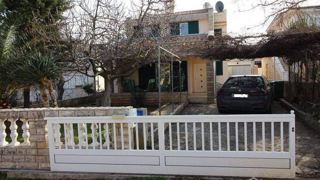 Haus zum Kauf 430.000 € 7 Zimmer 150 m² Vir