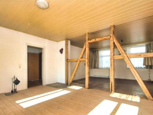 Reihenmittelhaus zum Kauf 45.000 € 6 Zimmer 120 m² 150 m² Grundstück Elsterberg 07985