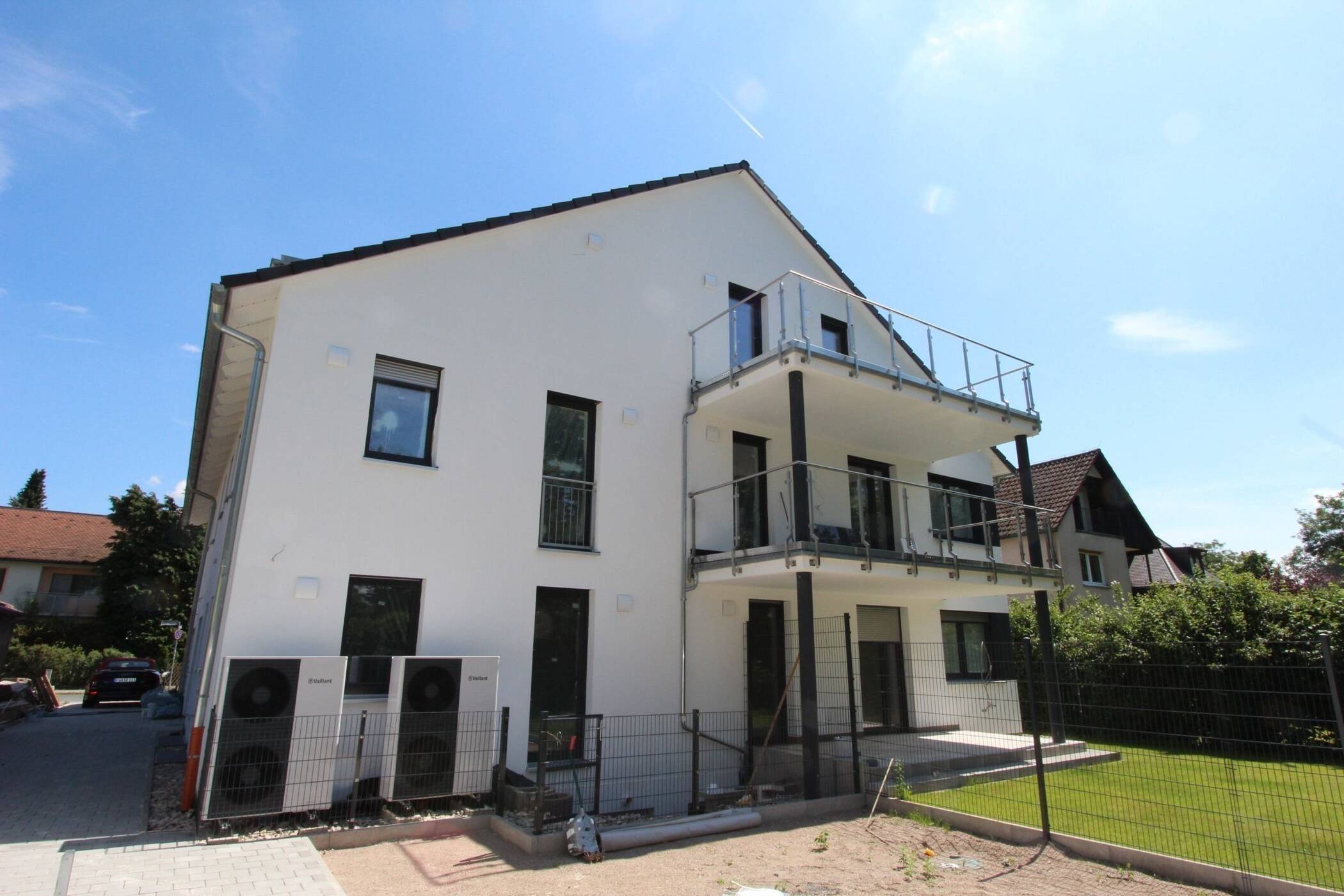 100 % A B V E R K A U F : Provisionsfrei-Neubau KFW 55 -Moderne, repräsentative Wohnung in guter Lage von Fürth für gehobene Ansprüche – Roseggerstr. 14, 90765 Fürth – Vorschaubild 3