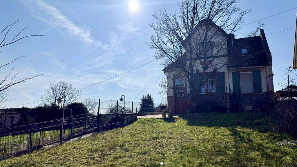 Haus zum Kauf 300.000 € 8 Zimmer 259,4 m² 957 m² Grundstück Mölsheim 67591