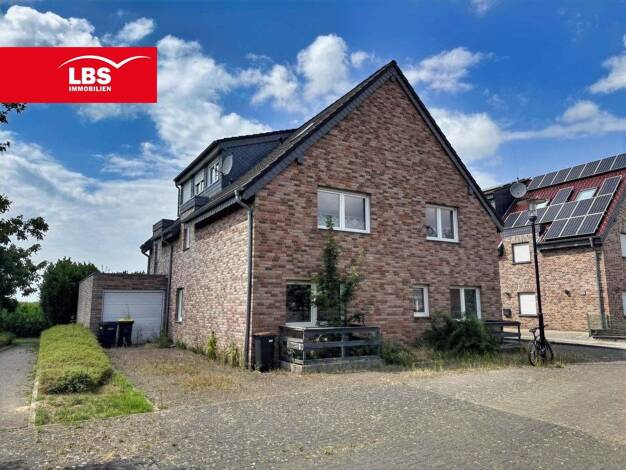 Mehrfamilienhaus zum Kauf 575.000 € 9 Zimmer 349 m² 466 m² Grundstück frei ab sofort Immendorf Geilenkirchen 52511