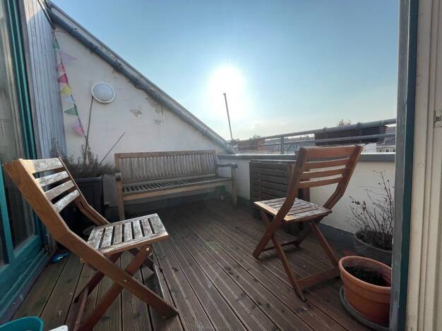 Wohnung zum Kauf 285.000 € 3 Zimmer 80 m² Dachgeschoss Schleußig Leipzig 04229