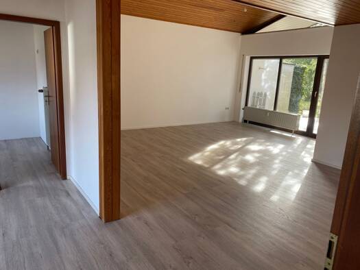 Terrassenwohnung zur Miete 1.030 € 3 Zimmer 100 m² Geschoss 1/2 frei ab 01.01.2026 Crailsheim 74564