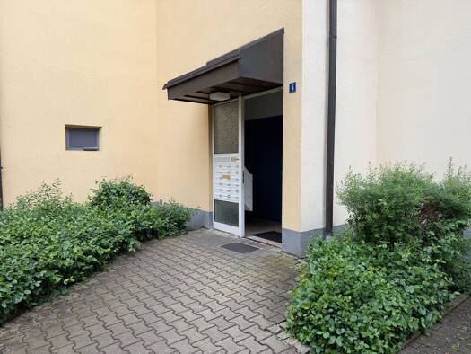 Wohnung zur Miete 610 € 1 Zimmer 47 m² Geschoss 2/6 frei ab 01.11.2026 St Peter Nürnberg 90478