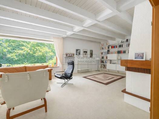 Haus zum Kauf 999.999 € 7 Zimmer 220 m² 1.023 m² Grundstück Wohldorf-Ohlstedt Hamburg 22397