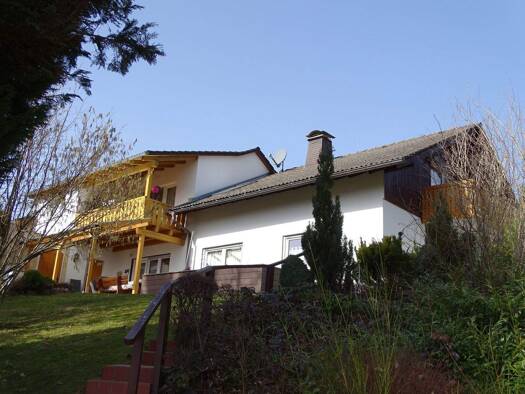 Einfamilienhaus zum Kauf 450.000 € 7 Zimmer 206 m² 1.600 m² Grundstück Gündelwangen Bonndorf im Schwarzwald 79848