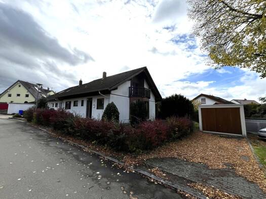 Einfamilienhaus zum Kauf 299.000 € 3 Zimmer 91 m² 387 m² Grundstück frei ab sofort Hechingen 72379