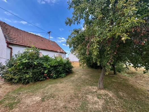 Einfamilienhaus zum Kauf 60.000 € 3 Zimmer 99 m² Čepin Čepin 31431