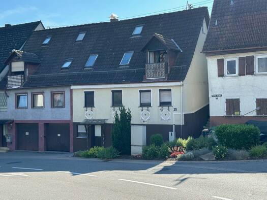 Mehrfamilienhaus zum Kauf 279.000 € 8 Zimmer 146,4 m² 106 m² Grundstück frei ab 30.11.2025 Haiterbach Haiterbach 72221
