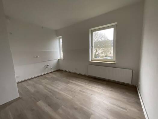 Wohnung zur Miete 469 € 3 Zimmer 71,3 m² 1. Geschoss frei ab 30.10.2026 Graudenzer Straße 16 Fedderwardergroden Wilhelmshaven 26388