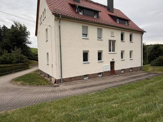Wohnung zur Miete 350 € 3 Zimmer 58 m² 2 Geschosse frei ab sofort Schönborn-Dreiwerden Rossau 09661