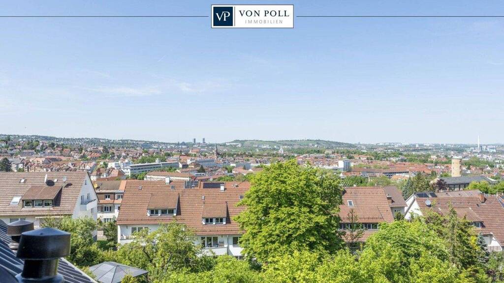 Mehrfamilienhaus zum Kauf 947.000 € 10 Zimmer 210 m² 428 m² Grundstück frei ab sofort Ost Stuttgart 70186