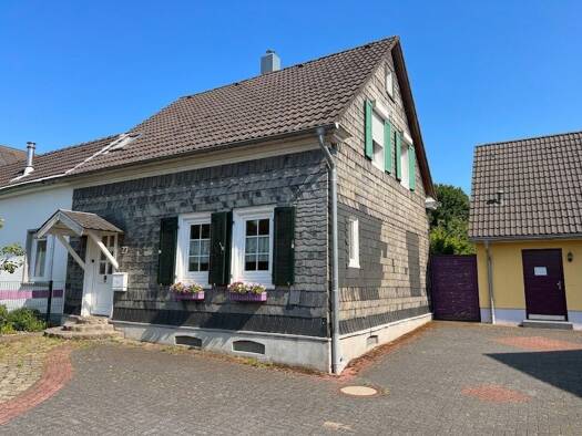 Einfamilienhaus zum Kauf 749.000 € 11 Zimmer 219 m² 1.200 m² Grundstück Ohligs-Aufderhöhe Solingen 42699