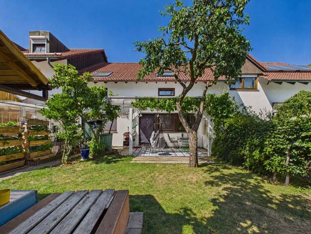 Reihenmittelhaus zum Kauf 1.100.000 € 5 Zimmer 144,4 m² 252 m² Grundstück Poing Poing 85586