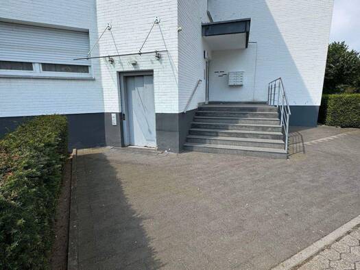 Wohnung zum Kauf 95.000 € 2 Zimmer 41,7 m² EG Bad Sassendorf 59505