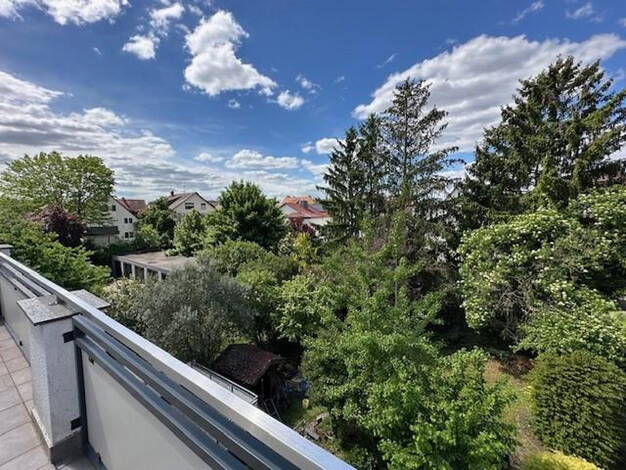 Maisonette zur Miete 1.650 € 4,5 Zimmer 142,3 m² 1. Geschoss August-Bebel-Straße 8 Alexander-v.-Humboldt-Schule 5 Viernheim 68519